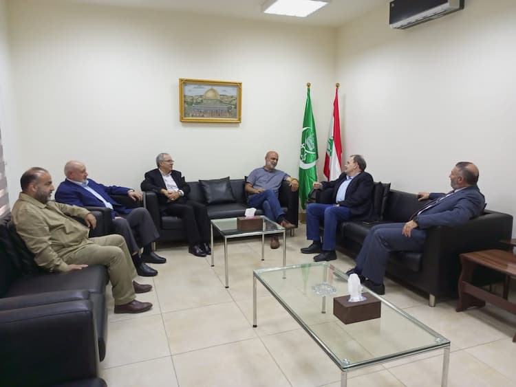 الجماعة الإسلامية تستقبل النائب الدكتور عبد الرحمن البزري الجماعة الإسلامية تستقبل النائب الدكتور عبد الرحمن البزري