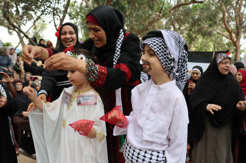 عرس تراثي فلسطيني في صيدا إحياءً للذكرى 75 للنكبة عرس تراثي فلسطيني في صيدا إحياءً للذكرى 75 للنكبة