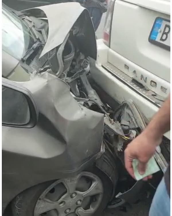 ثلاث إصابات نتيجة حادث سير على الكورنيش البحري ثلاث إصابات نتيجة حادث سير على الكورنيش البحري
