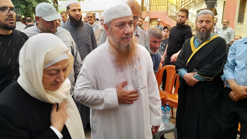بهية الحريري زارت مخيم عين الحلوة وقدمت التعازي بوفاة الشيخ أبو طارق السعدي بهية الحريري زارت مخيم عين الحلوة وقدمت التعازي بوفاة الشيخ أبو طارق السعدي