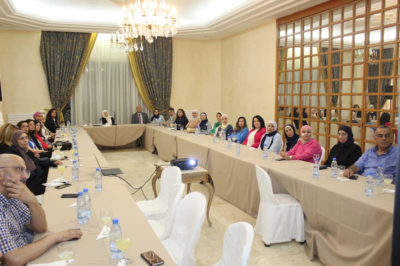 اجتماع للشبكة المدرسية لصيدا والجوار بدعوة من الحريري عرض واقع وتحديات التعليم ودورة التقوية لطلاب الشهادات اجتماع للشبكة المدرسية لصيدا والجوار بدعوة من الحريري عرض واقع وتحديات التعليم ودورة التقوية لطلاب الشهادات