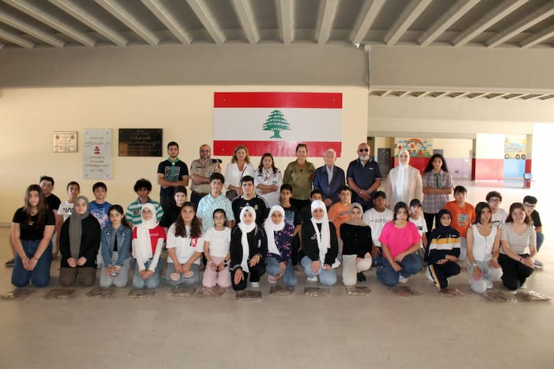 روتاري صيدا يقدم 50 زياً كشفياً للوحدة الكشفية التابعة لكشافة التربية في "المدرسة اللبنانية الكويتية الرسمية" روتاري صيدا يقدم 50 زياً كشفياً للوحدة الكشفية التابعة لكشافة التربية في "المدرسة اللبنانية الكويتية الرسمية"