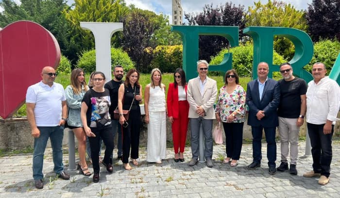 إنارة شوارع لبعا بالطاقة الشمسية إنارة شوارع لبعا بالطاقة الشمسية