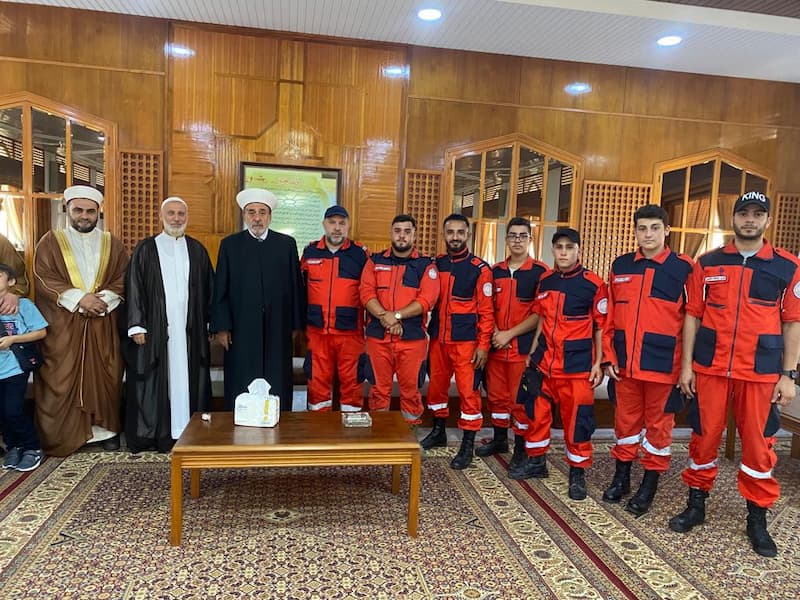 فوج الإنقاذ الشعبي يعايد فاعليات صيدا بعيد الأضحى فوج الإنقاذ الشعبي يعايد فاعليات صيدا بعيد الأضحى