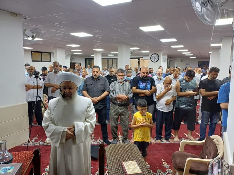 الشيخ ماهر حمود يستقبل المهنئين بعيد الأضحى الشيخ ماهر حمود يستقبل المهنئين بعيد الأضحى