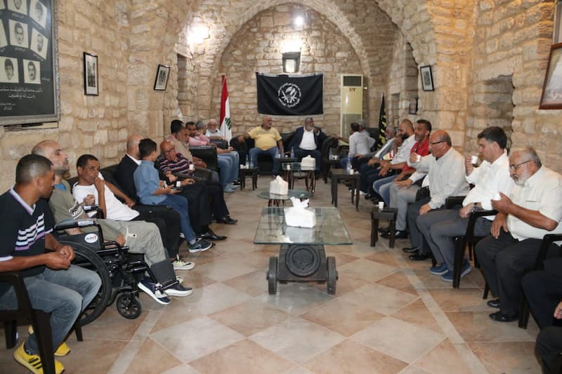 تيار الفجر يستقبل المهنئين بعيد الأضحى ويزور مهنئا تيار الفجر يستقبل المهنئين بعيد الأضحى ويزور مهنئا