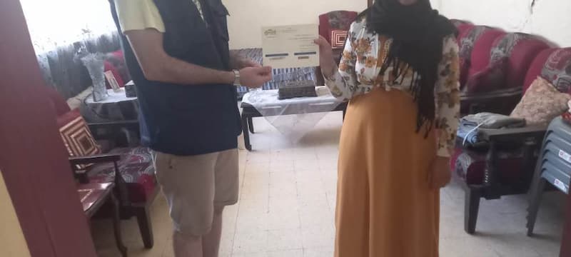جمعية رواد الكشاف المسلم وزعت قسائم شرائية في صيدا جمعية رواد الكشاف المسلم وزعت قسائم شرائية في صيدا