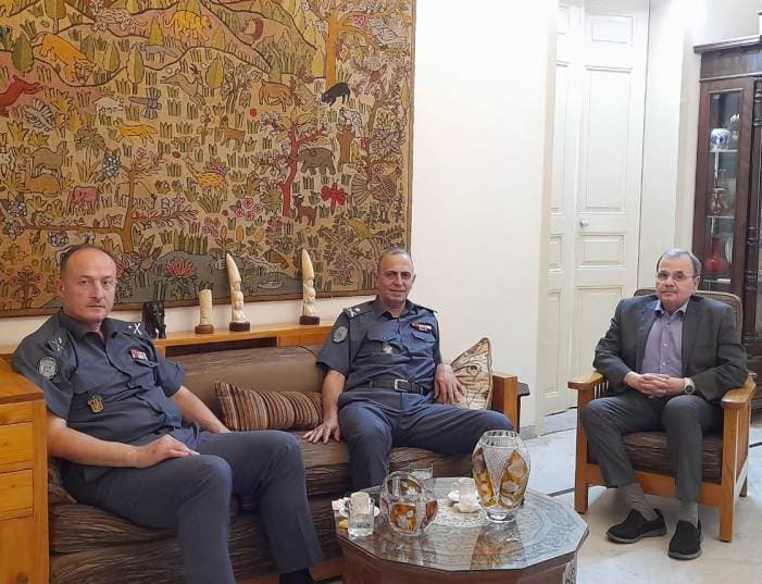 البزري يستقبل العميد ماجد الأيوبي القائد الجديد لمنطقة الجنوب بقوى الأمن الداخلي البزري يستقبل العميد ماجد الأيوبي القائد الجديد لمنطقة الجنوب بقوى الأمن الداخلي