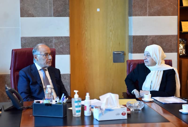وزير التربية عباس الحلبي عرض وبهية الحريري سبل تدريس البكالوريا الدولية وزير التربية عباس الحلبي عرض وبهية الحريري سبل تدريس البكالوريا الدولية