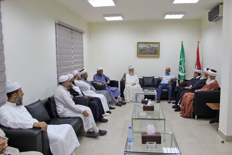 الجماعة الإسلامية تستقبل هيئة العلماء المسلمين والبحث يتناول الأوضاع في مخيم عين الحلوة والتعمير الجماعة الإسلامية تستقبل هيئة العلماء المسلمين والبحث يتناول الأوضاع في مخيم عين الحلوة والتعمير