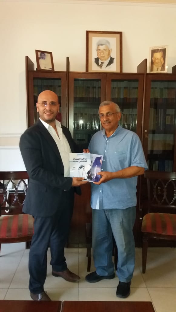 أسامة سعد استقبل الدكتور حسن فواز عمرو والكاتب عبد معروف ومدير مهنية صيدا الجديد الأستاذ أكرم عاشور أسامة سعد استقبل الدكتور حسن فواز عمرو والكاتب عبد معروف ومدير مهنية صيدا الجديد الأستاذ أكرم عاشور