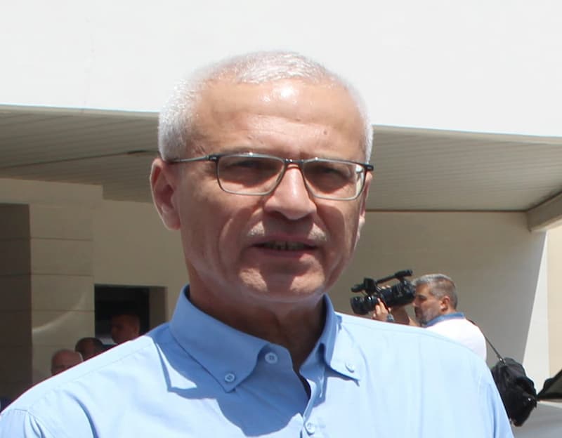 د. أحمد الصمدي: مستشفى صيدا الحكومي عاد يستقبل المرضى بعد توقف قسري بسبب أحداث عين الحلوة د. أحمد الصمدي: مستشفى صيدا الحكومي عاد يستقبل المرضى بعد توقف قسري بسبب أحداث عين الحلوة