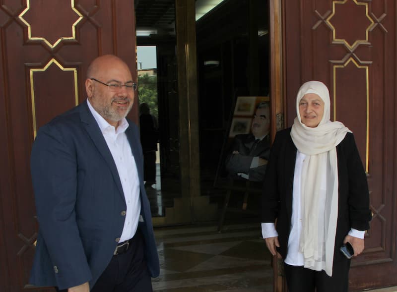 الوزير فراس أبيض التقى بهية الحريري في مجدليون الوزير فراس أبيض التقى بهية الحريري في مجدليون
