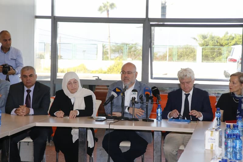 الوزير فراس الأبيض بدأ من صيدا جولة جنوبية لتفقد الجهوزية الصحية والإستشفائية تحسباً لأي عدوان إسرائيلي الوزير فراس الأبيض بدأ من صيدا جولة جنوبية لتفقد الجهوزية الصحية والإستشفائية تحسباً لأي عدوان إسرائيلي