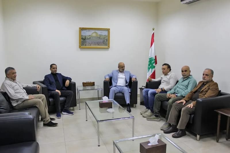 الجماعة الإسلامية تستقبل لجنة الوفاق والحفاظ على المخيمات الجماعة الإسلامية تستقبل لجنة الوفاق والحفاظ على المخيمات