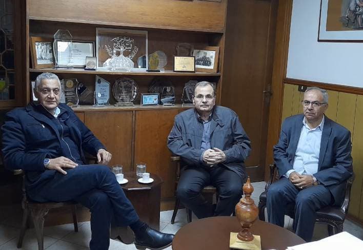 البزري يبحث وبديع مشكلة جمع النفايات في المدينة البزري يبحث وبديع مشكلة جمع النفايات في المدينة