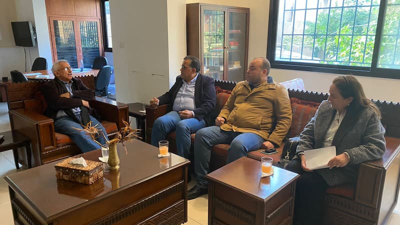 أسامة سعد استقبل وفدا من نقابة أصحاب المدارس الخاصة بالأطراف أسامة سعد استقبل وفدا من نقابة أصحاب المدارس الخاصة بالأطراف