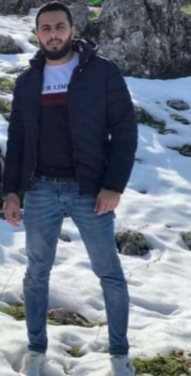 حركة حماس تزف الشهيد وليد أحمد حسنين من مخيم المية ومية حركة حماس تزف الشهيد وليد أحمد حسنين من مخيم المية ومية