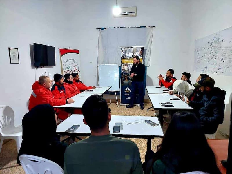 ورشة عمل تدريبية لمسعفي فوج الإنقاذ الشعبي حول "حقوق المصابين وواجبات المسعف" ورشة عمل تدريبية لمسعفي فوج الإنقاذ الشعبي حول "حقوق المصابين وواجبات المسعف"