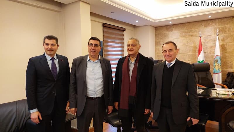 بديع إستقبل الوزير الحجار ومدير عام مصلحة الإسكان المهندس لحود على رأس وفد بديع إستقبل الوزير الحجار ومدير عام مصلحة الإسكان المهندس لحود على رأس وفد