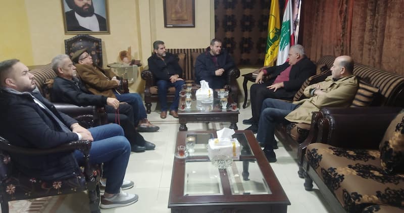 "حزب الله" عرض أوضاع المخيمات مع وفد "الديمقراطية لتحرير فلسطين" "حزب الله" عرض أوضاع المخيمات مع وفد "الديمقراطية لتحرير فلسطين"