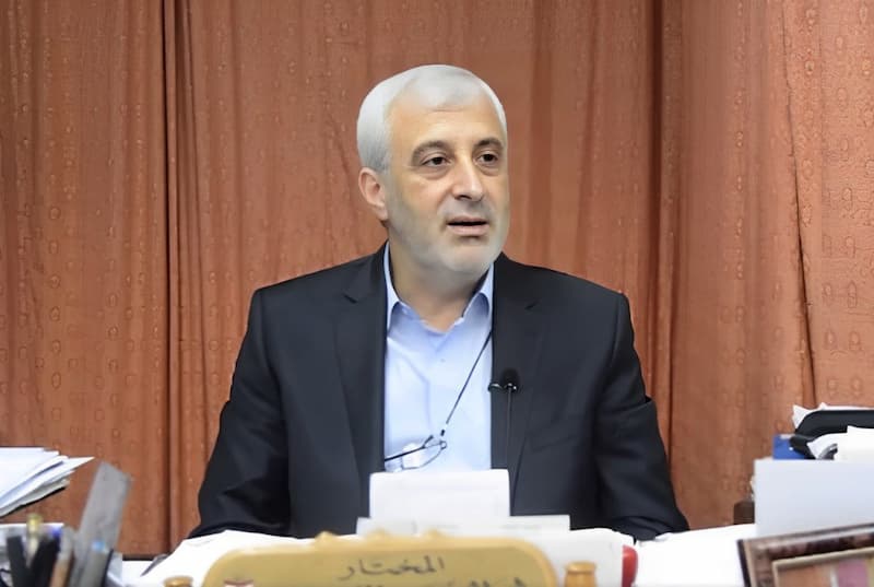 رئيس رابطة مخاتير صيدا: لا أحد يملأ فراغ الحريرية ونتمنى على سعد الحريري إكمال المسيرة رئيس رابطة مخاتير صيدا: لا أحد يملأ فراغ الحريرية ونتمنى على سعد الحريري إكمال المسيرة