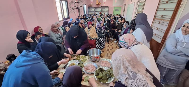 زيتونة: لقاء تفاعلي نسائي في مخيم عين الحلوة حول التحديات والمخاوف من جراء الوضع الأمني زيتونة: لقاء تفاعلي نسائي في مخيم عين الحلوة حول التحديات والمخاوف من جراء الوضع الأمني