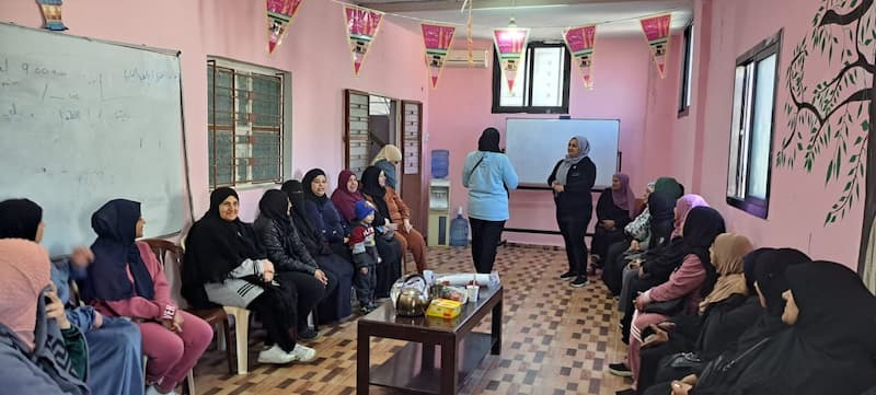 ندوة تربوية بمضار آفة الغيبة والنميمة بمقر زيتونة - عين الحلوة ندوة تربوية بمضار آفة الغيبة والنميمة بمقر زيتونة - عين الحلوة