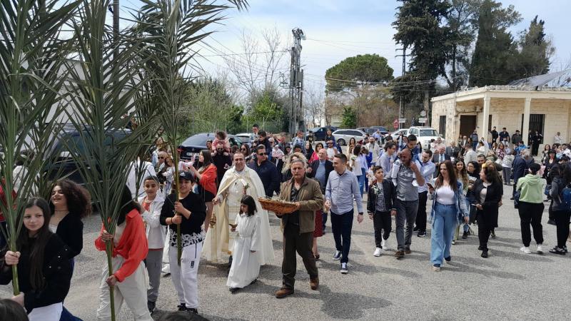 احتفالات بعيد الشعانين في صيدا وشرقها وقداس وزياح على نية أطفال غزة في لبعا احتفالات بعيد الشعانين في صيدا وشرقها وقداس وزياح على نية أطفال غزة في لبعا