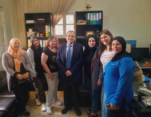 البزري يتفقّد مركز الخدمات الإجتماعية التابع لوزارة الشؤون الإجتماعية في مدينة صيدا البزري يتفقّد مركز الخدمات الإجتماعية التابع لوزارة الشؤون الإجتماعية في مدينة صيدا