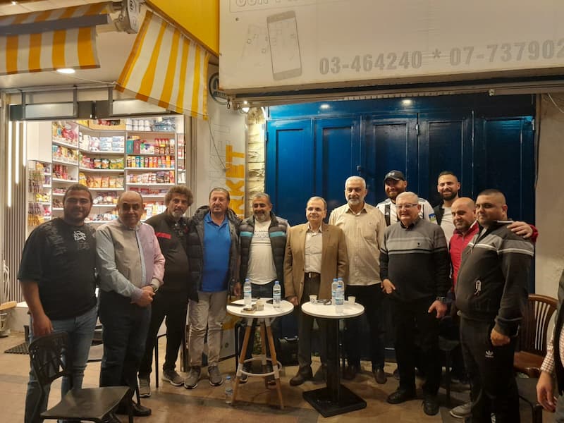 البزري يتفقّد الحركة التجارية في أسواق المدينة البزري يتفقّد الحركة التجارية في أسواق المدينة