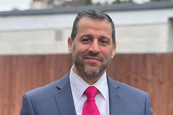 حين يصبح التغيير ضرورة... رسالة إلى معلم الغد حين يصبح التغيير ضرورة... رسالة إلى معلم الغد