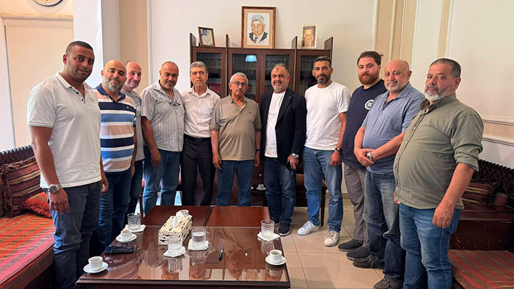 النائب أسامة سعد يستقبل وفدًا من مجلس إدارة النادي المعني الرياضي النائب أسامة سعد يستقبل وفدًا من مجلس إدارة النادي المعني الرياضي