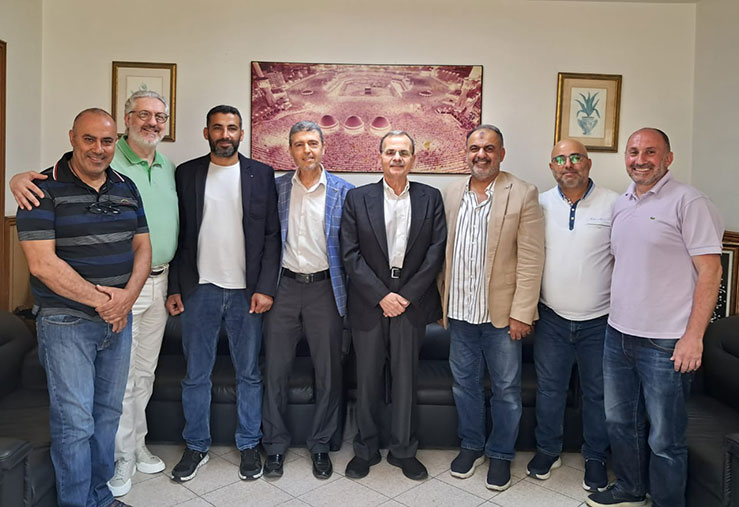 النائب البزري التقى الهيئة الإدارية لنادي المعني: لإعادة تنشيط الحركة الرياضية والاجتماعية في المدينة النائب البزري التقى الهيئة الإدارية لنادي المعني: لإعادة تنشيط الحركة الرياضية والاجتماعية في المدينة