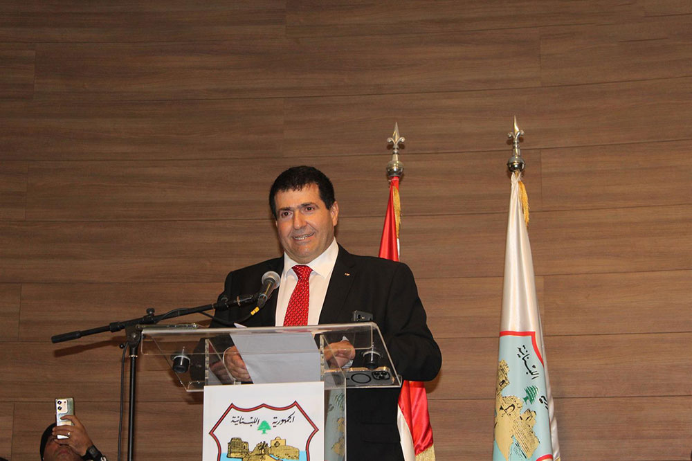 برعاية وزير الزراعة: تكريم الشاب عامر محمد علي نحولي باحتفال حاشد في بلدية صيدا برعاية وزير الزراعة: تكريم الشاب عامر محمد علي نحولي باحتفال حاشد في بلدية صيدا